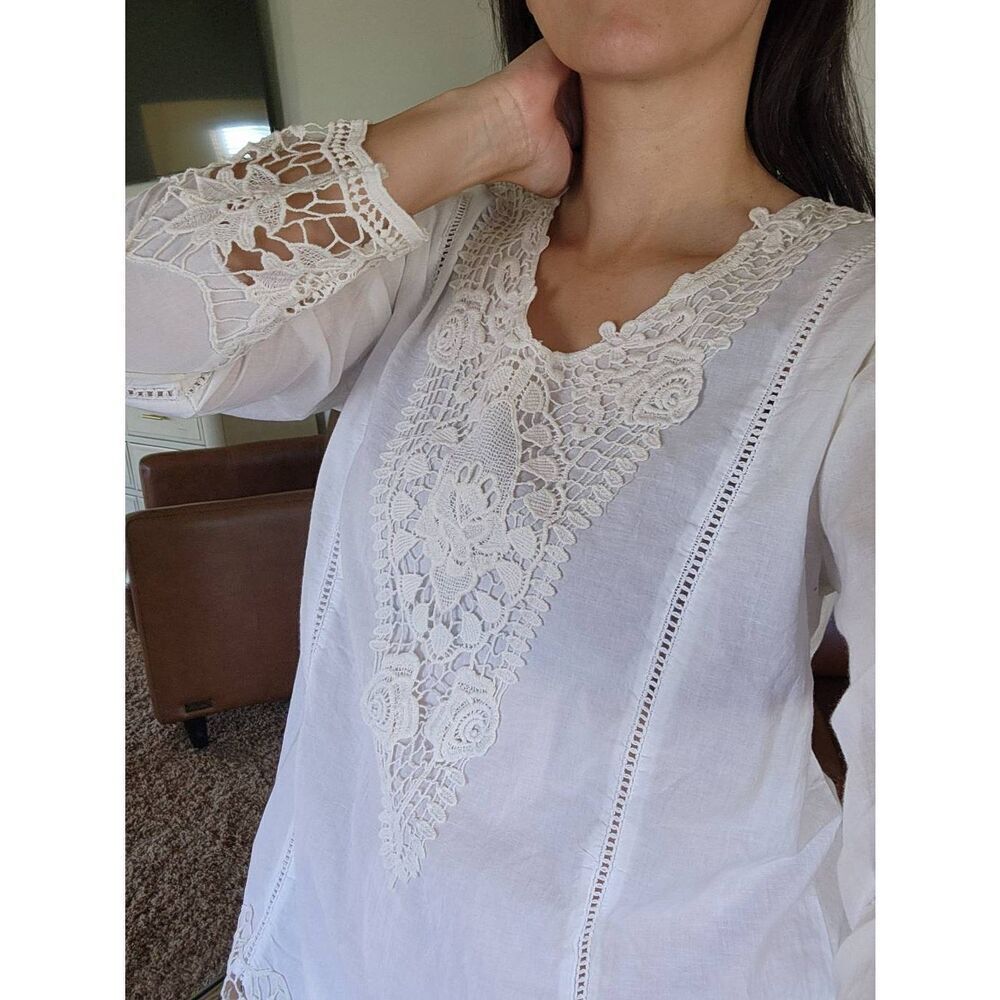 Somya Idian boho embroidered long sleeve floral white blouse S-M top V-neck